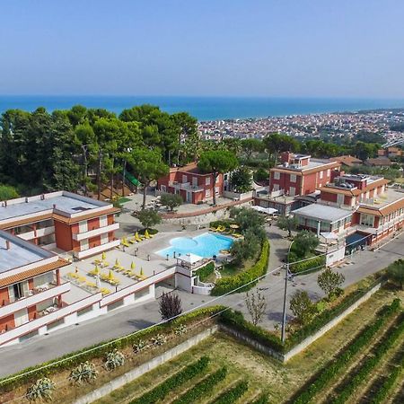 Il Parco Sul Mare Resort&SPA Tortoreto Esterno foto