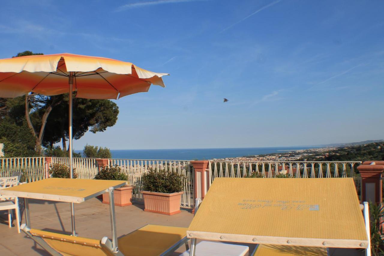Il Parco Sul Mare Resort&SPA Tortoreto Esterno foto